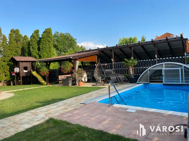 Eladó ház Siófok, Fokihegy 175 nm