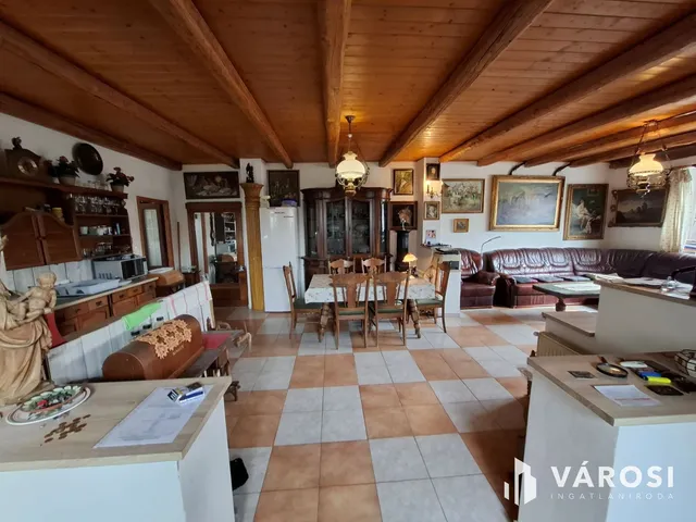 Eladó ház Kaposmérő 130 nm