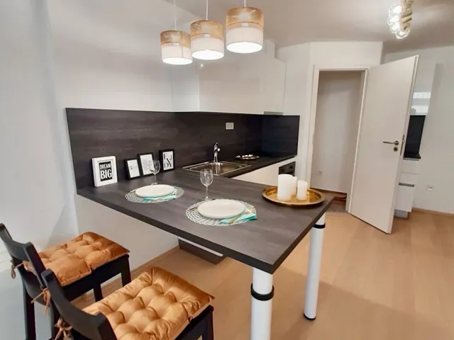 Kiadó lakás Szeged, Rókus 60 nm