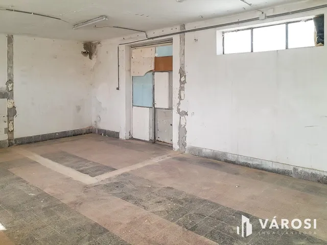 Kiadó kereskedelmi és ipari ingatlan Szentendre 114 nm