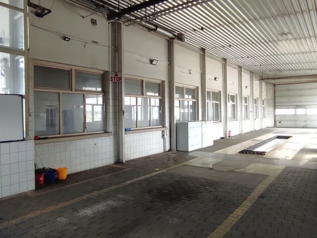 Kiadó kereskedelmi és ipari ingatlan Szeghalom 200 nm