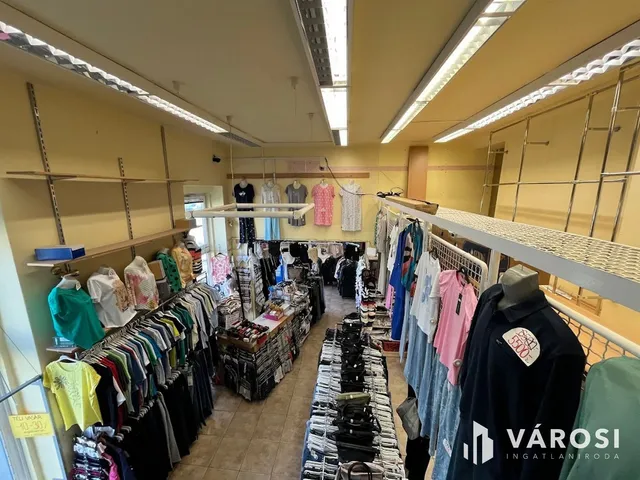 Eladó kereskedelmi és ipari ingatlan Debrecen, Belváros 128 nm