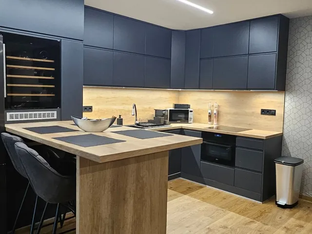 Eladó üdülő és hétvégi ház Abádszalók 140 nm