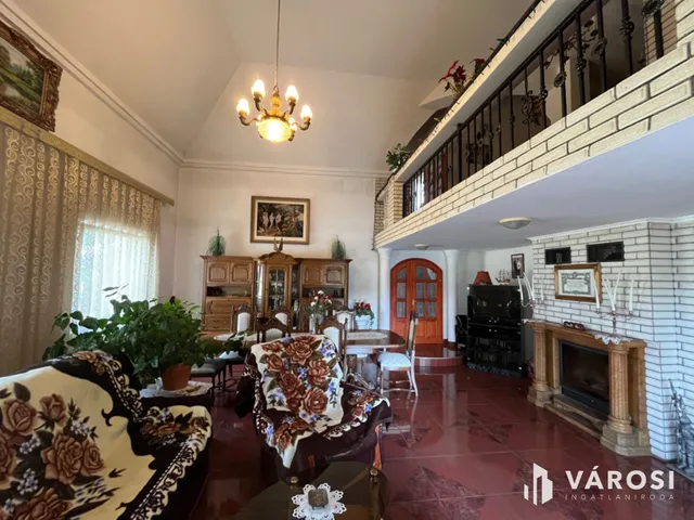 Eladó ház Debrecen, Biczó István-kert 219 nm