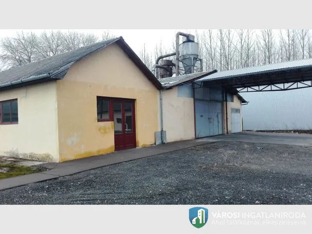 Kiadó kereskedelmi és ipari ingatlan Debrecen, Pallag 1000 nm