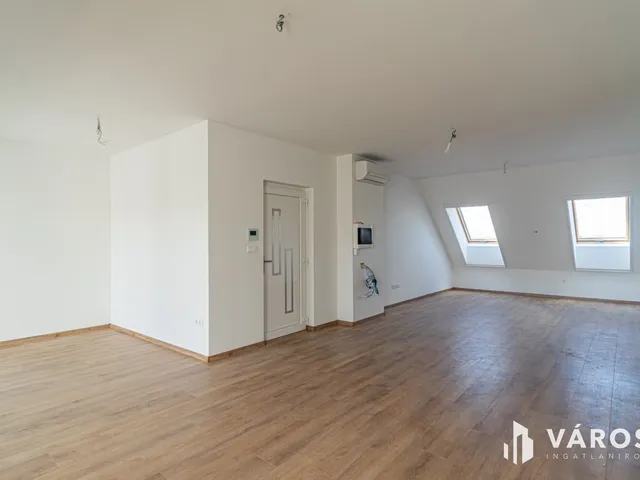 Eladó lakás Szeged 110 nm