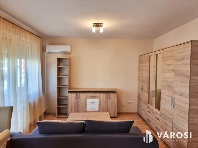 Kiadó lakás Békéscsaba, Belváros 32 nm