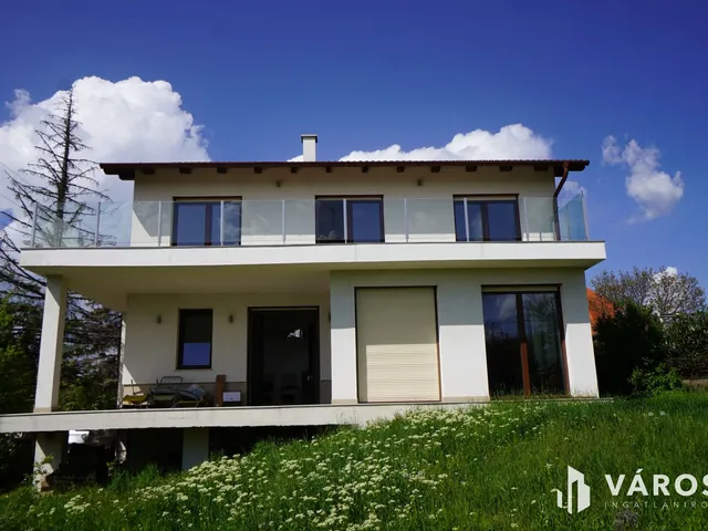 Eladó ház Nagykovácsi 210 nm
