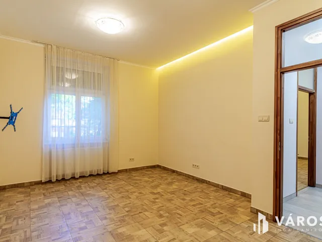 Kiadó lakás Szeged, Móraváros 75 nm