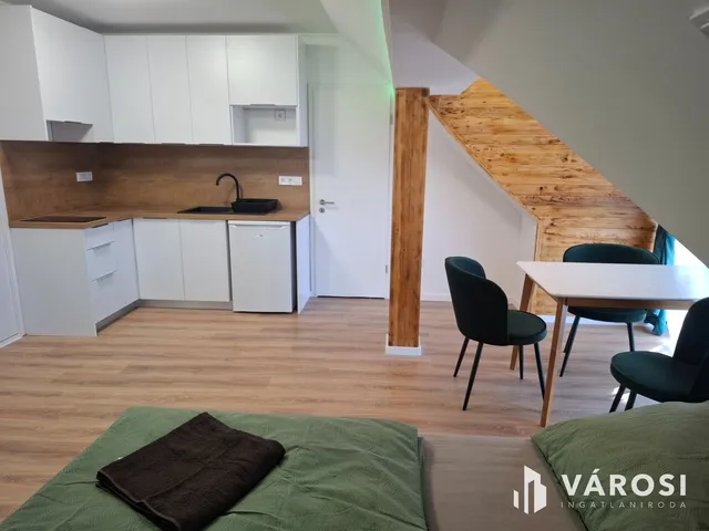 Eladó lakás Siófok, Belváros 85 nm