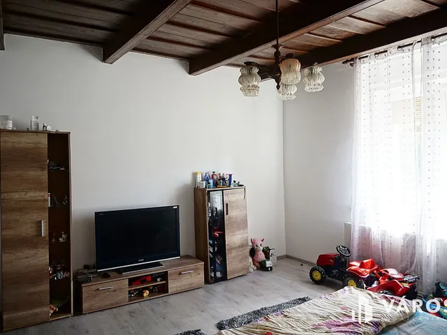 Eladó ház Örkény 86 nm