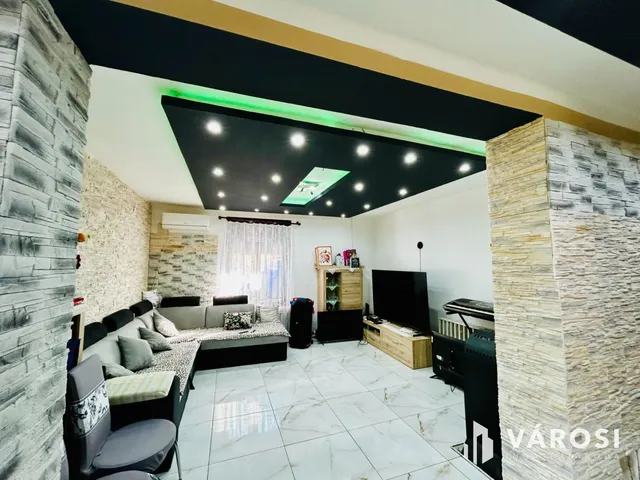 Eladó ház Egyházasgerge 180 nm