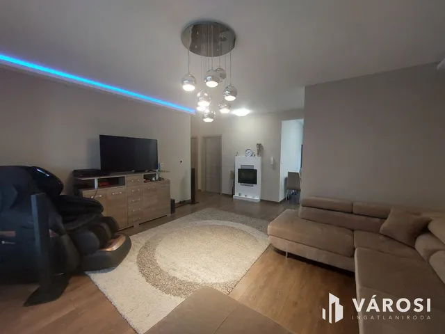 Eladó lakás Debrecen, Epreskert 95 nm