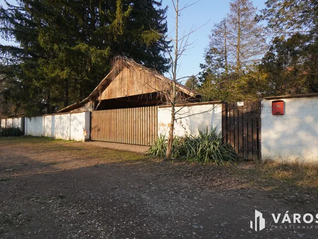 Eladó telek Pócsmegyer 515 nm