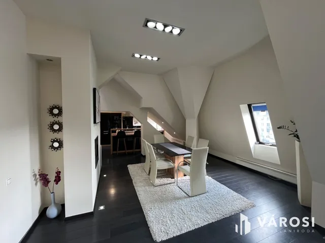 Eladó lakás Debrecen, Belváros 100 nm