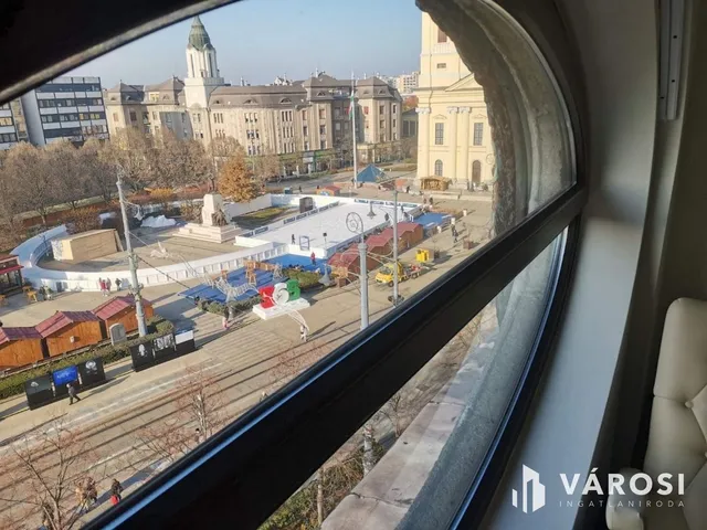 Eladó lakás Debrecen, Belváros 100 nm