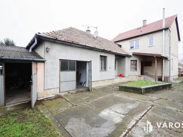 Eladó ház Heréd 160 nm