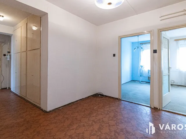 Eladó lakás Békéscsaba, Belváros 74 nm