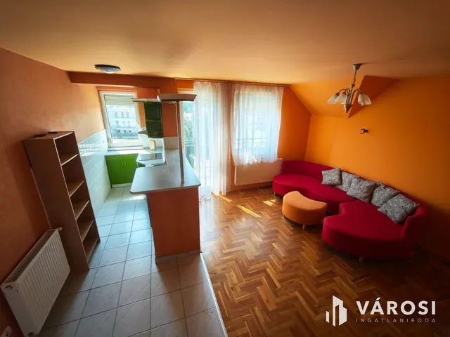 Eladó lakás Debrecen, Belváros 80 nm