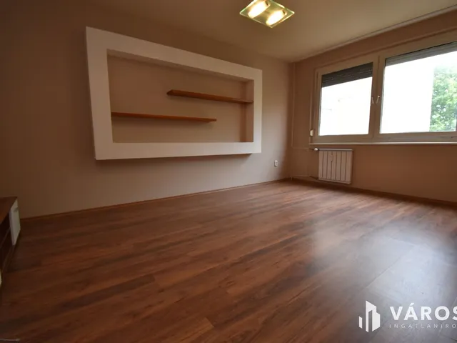 Eladó lakás Győr, Nádorváros 49 nm