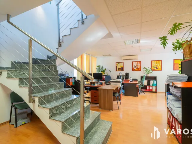 Kiadó kereskedelmi és ipari ingatlan Budapest XIII. kerület, Angyalföld 471 nm