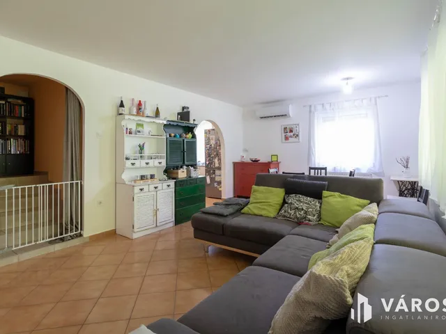Eladó ház Monor 155 nm