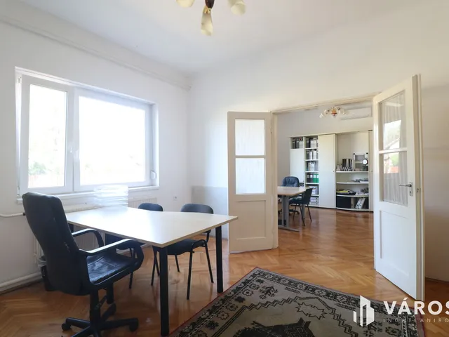 Eladó ház Algyő 107 nm