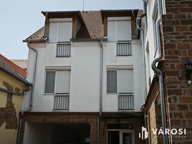 Eladó kereskedelmi és ipari ingatlan Sárvár 1000 nm