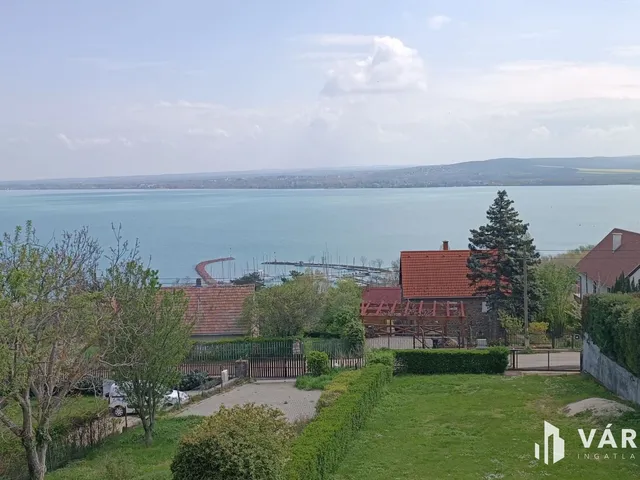 Eladó üdülő és hétvégi ház Tihany 150 nm