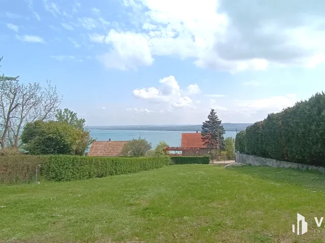 Eladó üdülő és hétvégi ház Tihany 150 nm