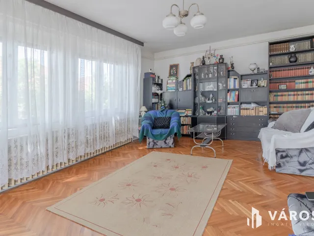 Eladó ház Szeged, Szőreg 163 nm