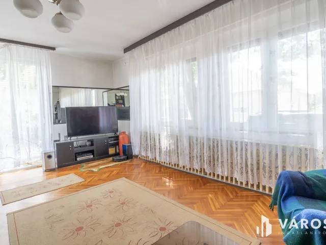 Eladó ház Szeged, Szőreg 163 nm