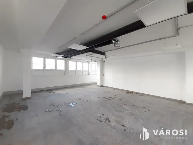Kiadó kereskedelmi és ipari ingatlan Budapest XXI. kerület, Gyártelep 73 nm