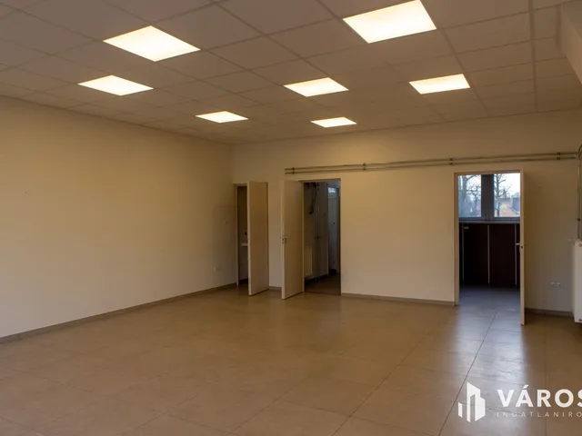 Kiadó kereskedelmi és ipari ingatlan Mohács 60 nm