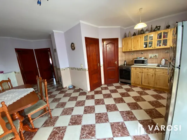 Eladó ház Komárom 70 nm