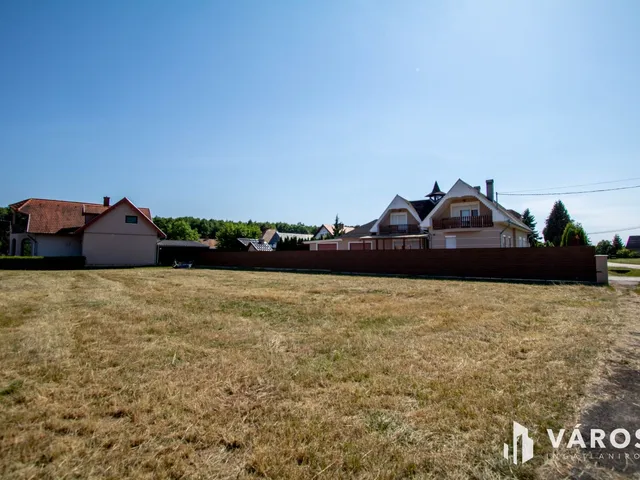 Eladó telek Lenti 892 nm