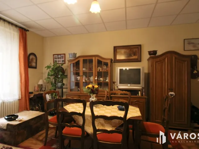 Eladó ház Békéscsaba, Belváros 80 nm