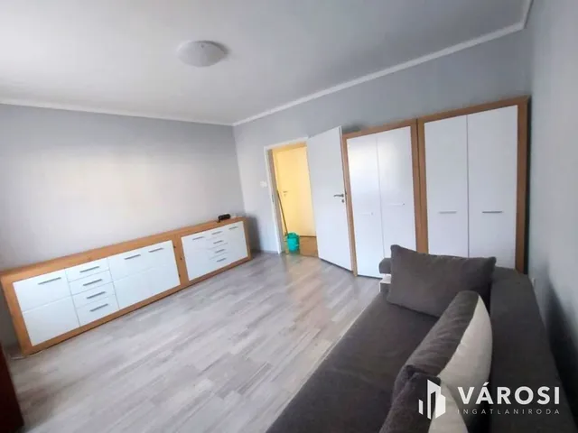 Eladó ház Csanádapáca 140 nm