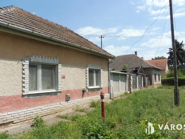 Eladó telek Szeged, Szőreg 946 nm
