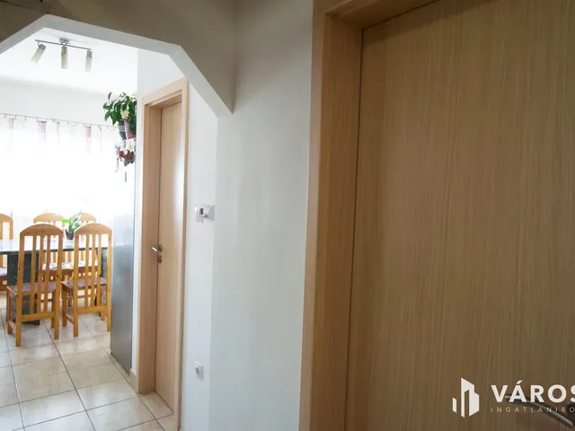 Eladó ház Budapest XVIII. kerület, Erdőskert 156 nm
