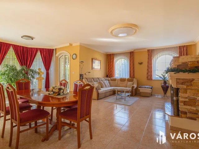 Eladó ház Szeged 248 nm