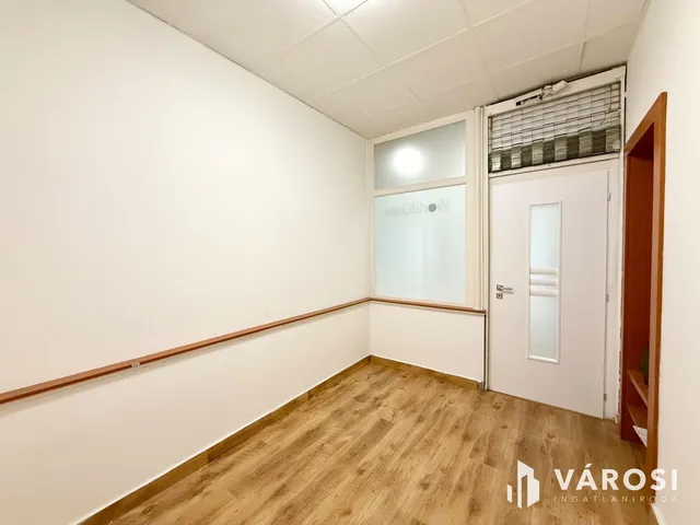 Kiadó kereskedelmi és ipari ingatlan Budapest III. kerület 8 nm