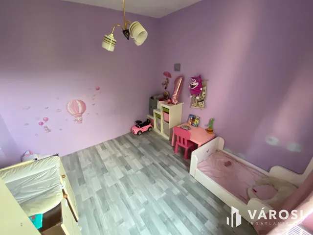 Eladó ház Komárom 93 nm