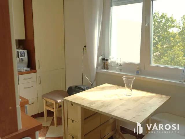 Eladó lakás Győr, Nádorváros 49 nm