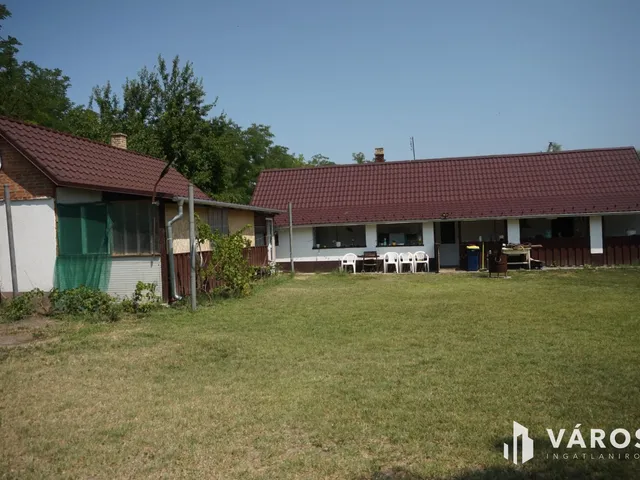 Eladó mezőgazdasági ingatlan Kunszentmiklós 135 nm