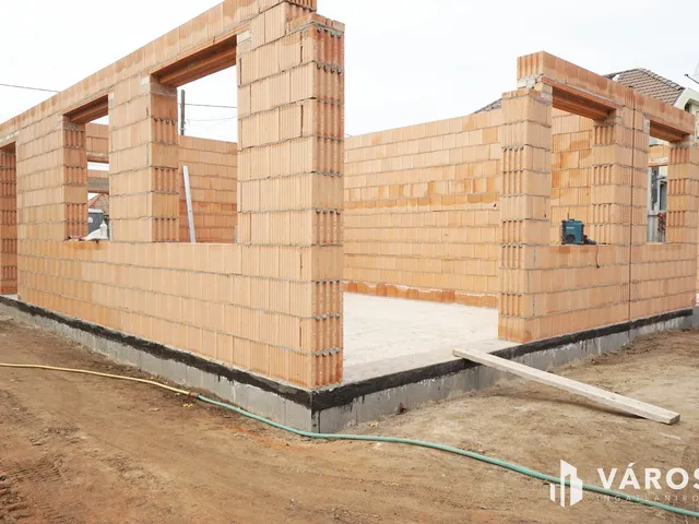 Eladó ház Budapest XVIII. kerület, Erdőskert 118 nm