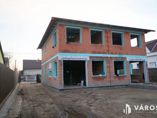 Eladó ház Budapest XVIII. kerület, Erdőskert 118 nm