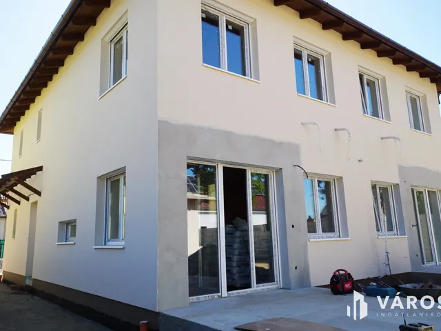 Eladó ház Budapest XVIII. kerület, Erdőskert 118 nm