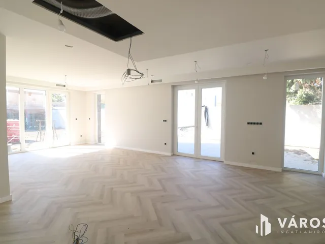 Eladó ház Szeged, Baktó 180 nm