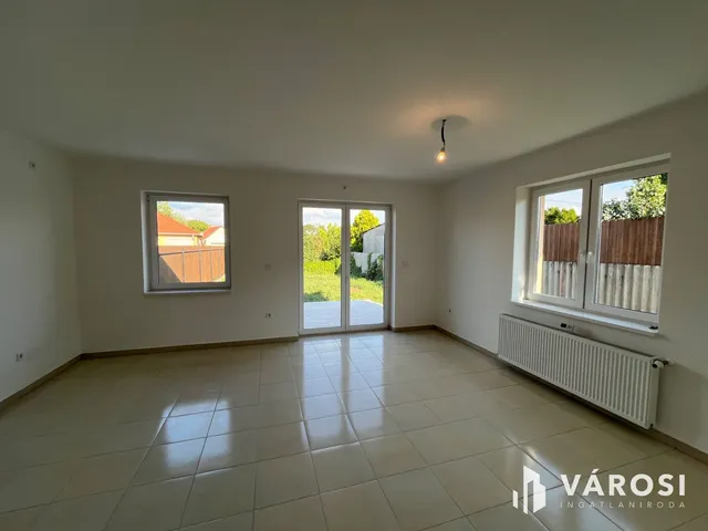 Eladó ház Hajdúsámson 102 nm